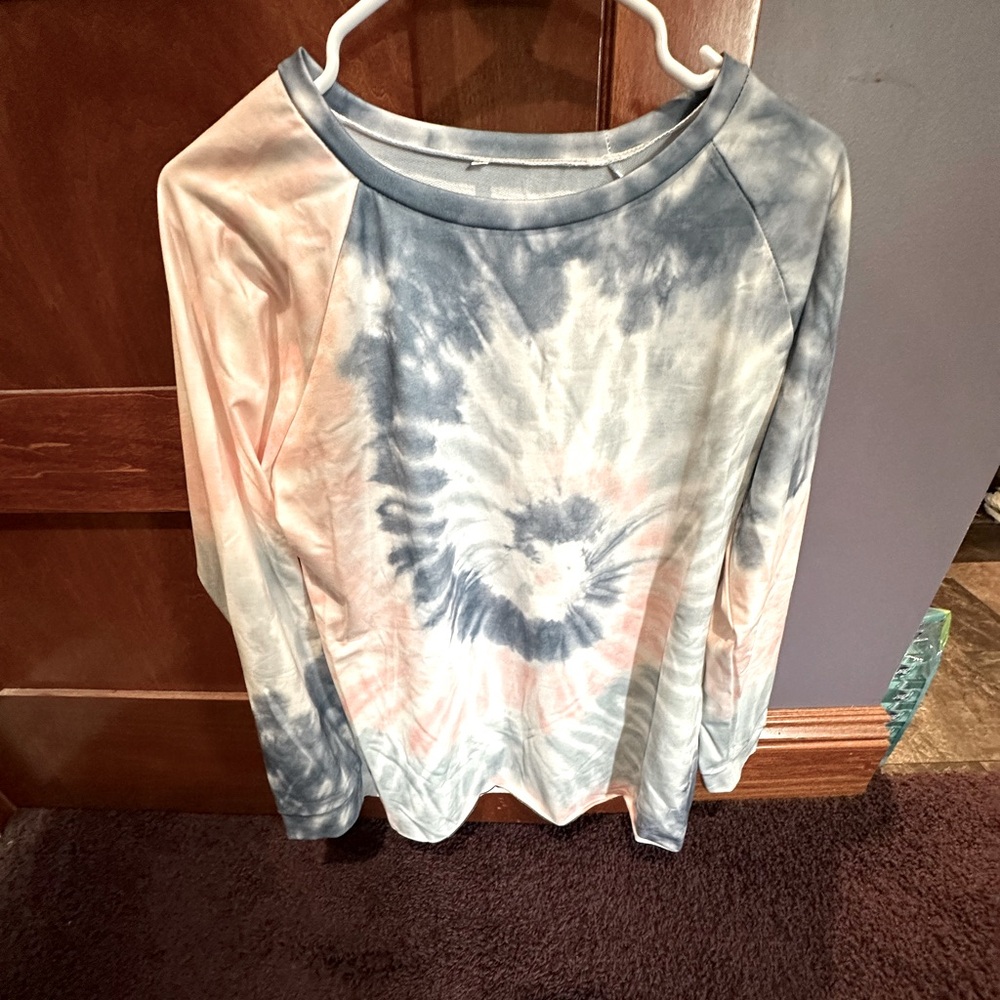 Tye dye sweatshirt women’s size XL